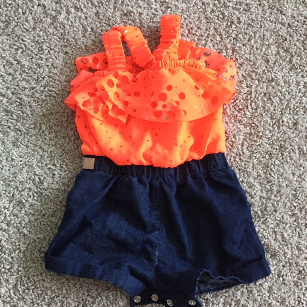 Romper - Picture 2 of 3